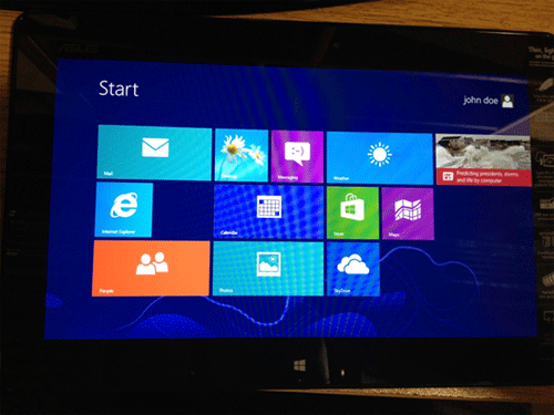 Asus VivoTab with Windows Start Screen